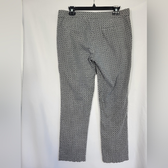 Donna Ricco Women's Geometric Dress Pant - Picture 8 of 8
